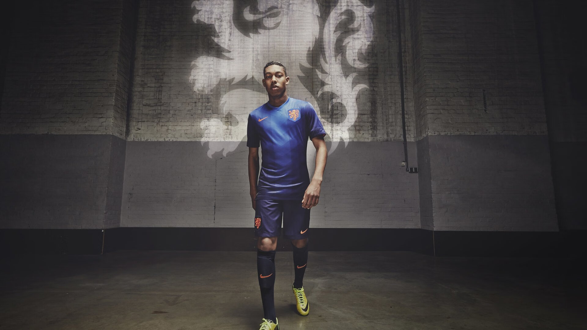 战术分析揭示关键胜负手,球队制胜之道在于细节把控